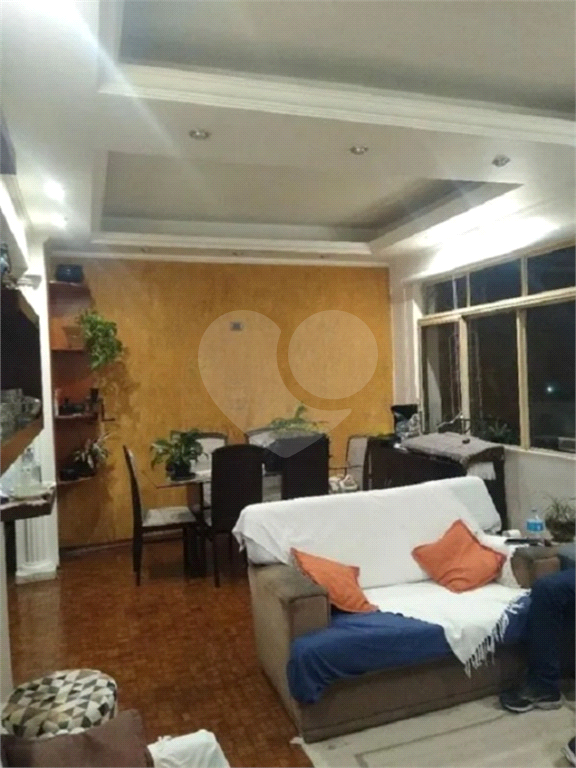 Apartamento à venda com 2 quartos, 136m² - Foto 3