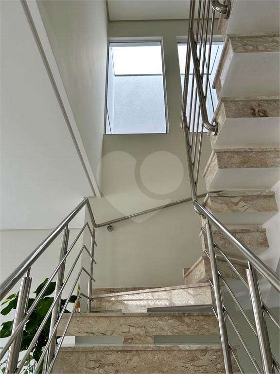 Casa à venda Nova Santana – 147m², 3 dormitórios, 4 banheiros e 2 vagas