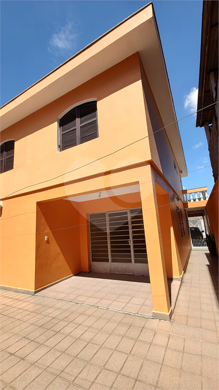 SOBRADO em ARTUR ALVIM