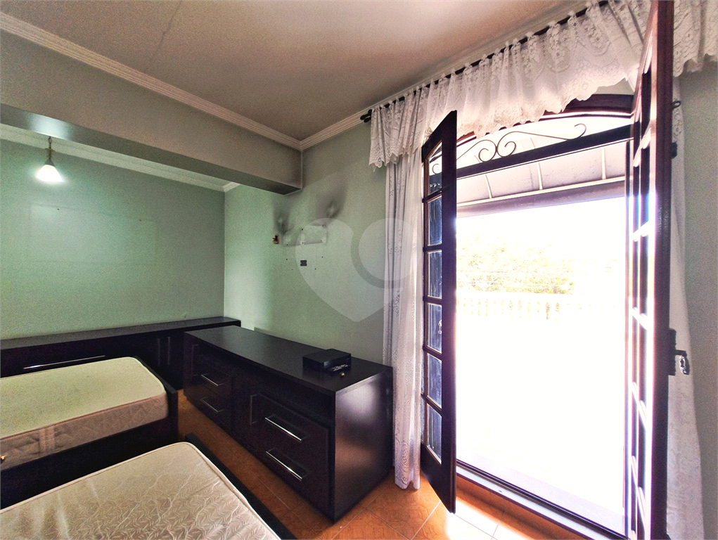 VENDA - Sobrado com 144m² | 3 dormitórios (1 suíte) | 2 vagas | Terraço Amplo e Pronto para Morar no Jardim Guança 