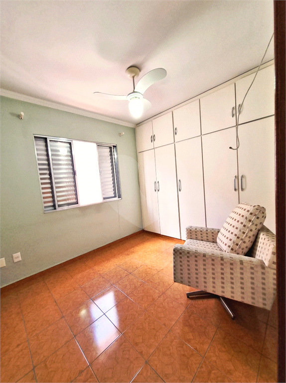 VENDA - Sobrado com 144m² | 3 dormitórios (1 suíte) | 2 vagas | Terraço Amplo e Pronto para Morar no Jardim Guança 