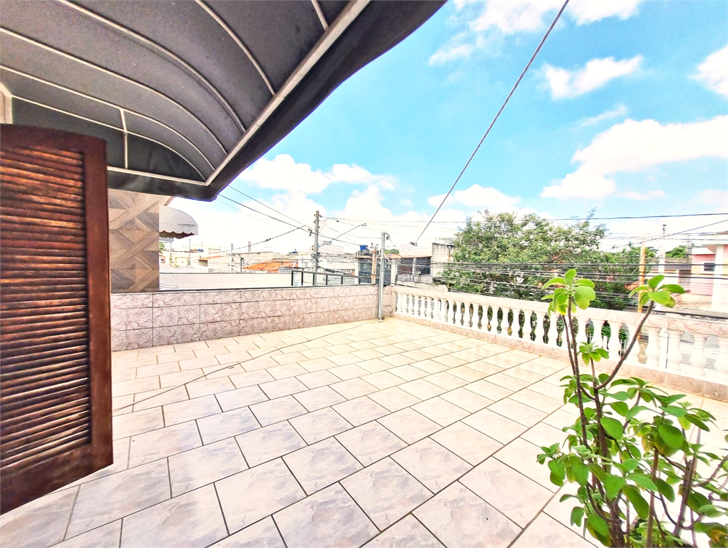 VENDA - Sobrado com 144m² | 3 dormitórios (1 suíte) | 2 vagas | Terraço Amplo e Pronto para Morar no Jardim Guança 