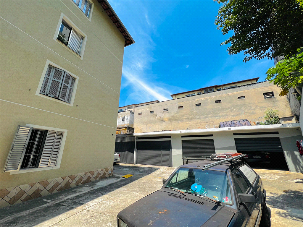 Apartamento à Venda Térreo - 3 dormitórios - 90 metros 