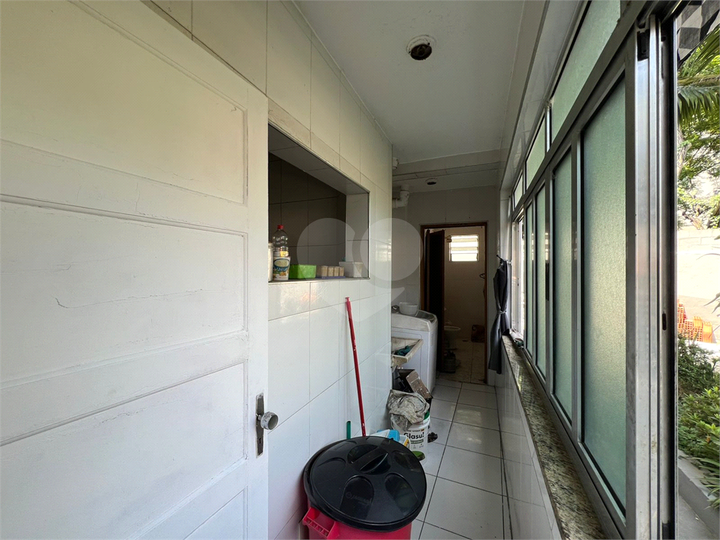 Apartamento à Venda Térreo - 3 dormitórios - 90 metros 