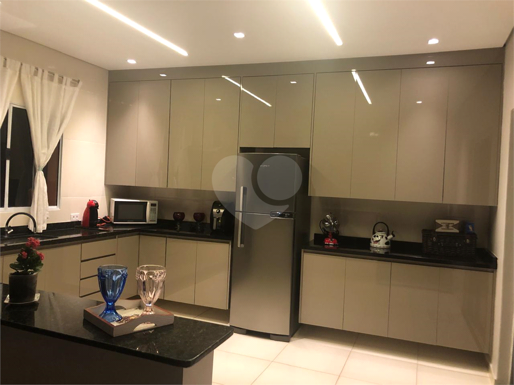 Chácara à venda| 112m² | 3 dormitórios ( 1suíte) | 4 vagas| Itu | SP!
