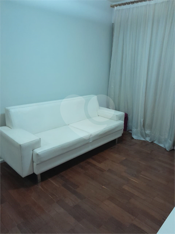 APARTAMENTO em HIGIENÓPOLIS