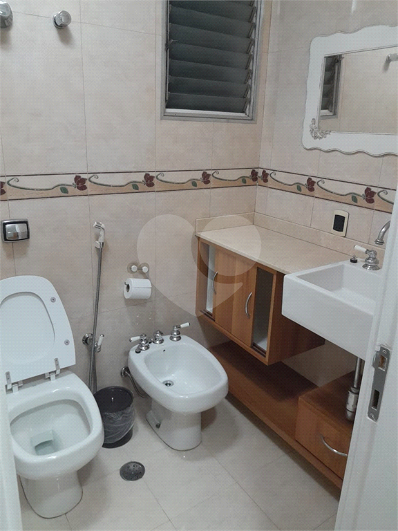 APARTAMENTO em HIGIENÓPOLIS