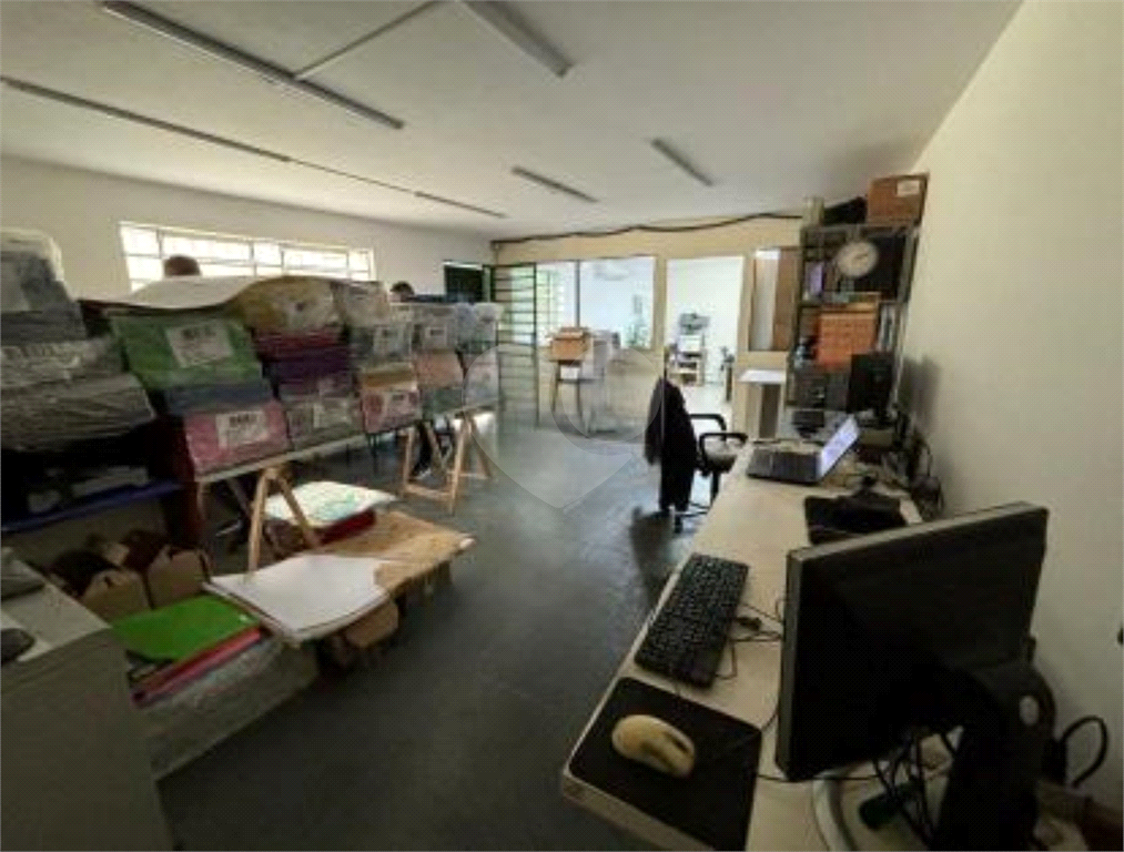 Prédio a Venda 212m2  Conjunto dos Bancários 