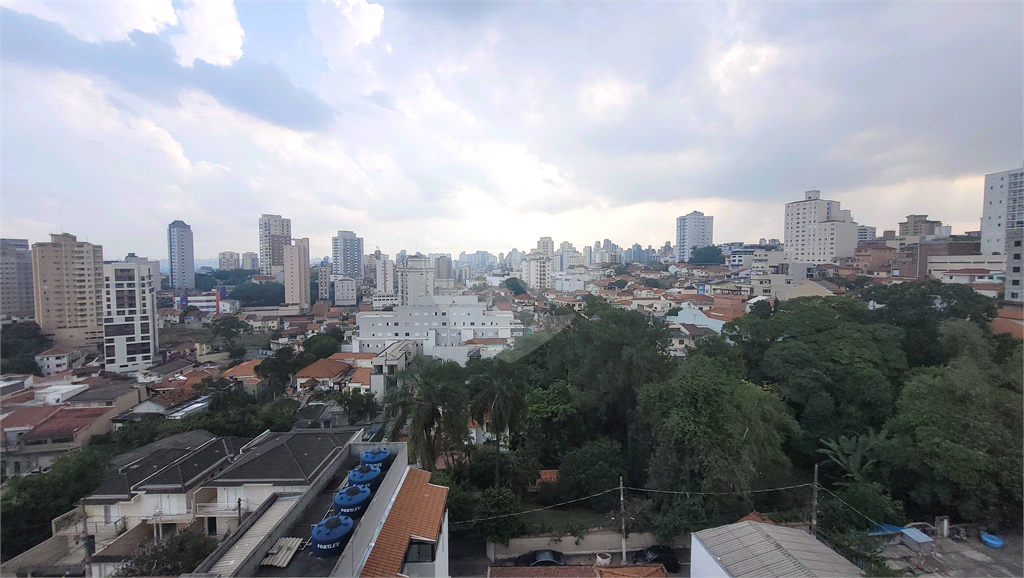 Apartamento para alugar. Jardim São Paulo. 2 dormitórios, sacada.