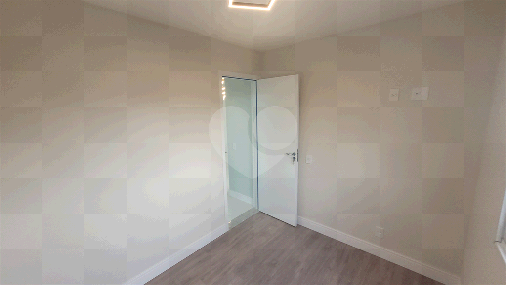 Apartamento para alugar. Jardim São Paulo. 2 dormitórios, sacada.