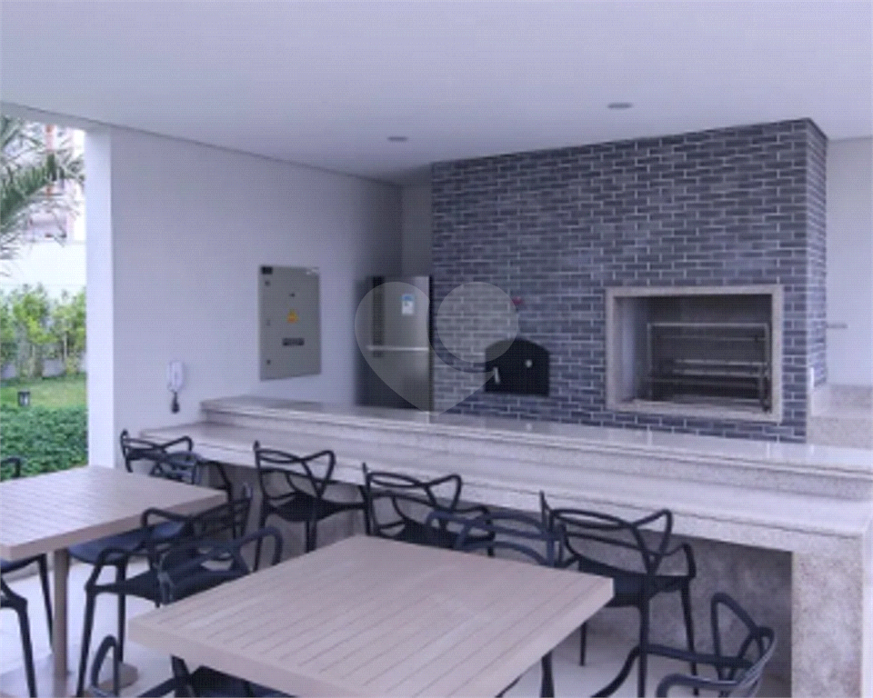 APARTAMENTO em BARRA FUNDA