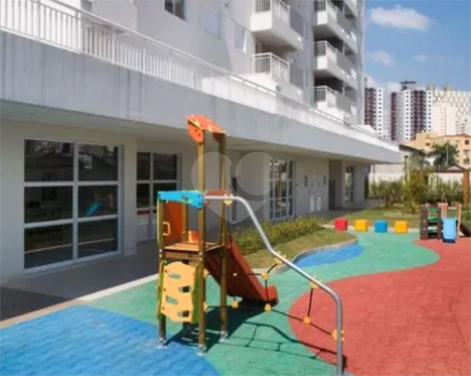 APARTAMENTO em BARRA FUNDA