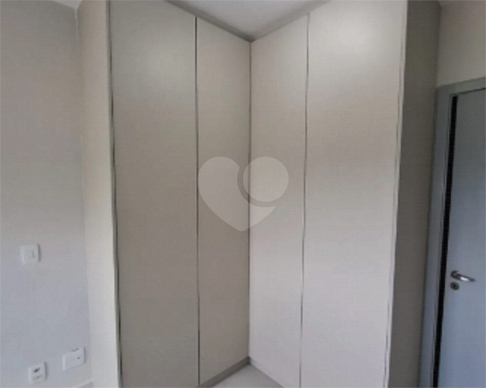 APARTAMENTO em BARRA FUNDA