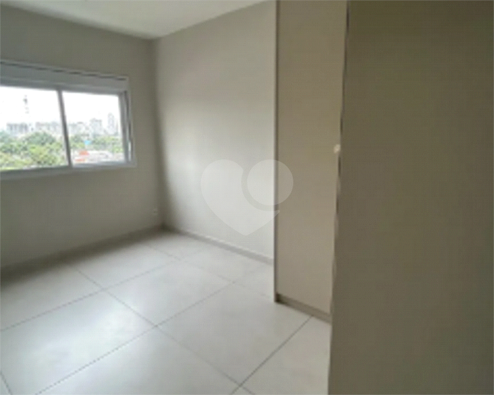 APARTAMENTO em BARRA FUNDA