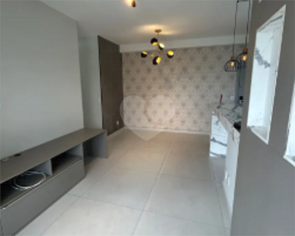 APARTAMENTO em BARRA FUNDA