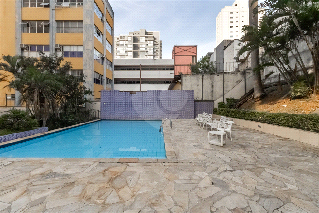 APARTAMENTO 3 DORMITÓRIOS À VENDA VILA CLEMENTINO VENDER