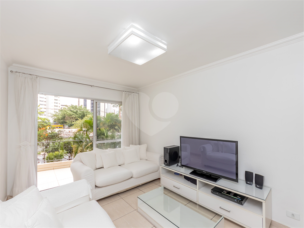 APARTAMENTO 3 DORMITÓRIOS À VENDA VILA CLEMENTINO VENDER