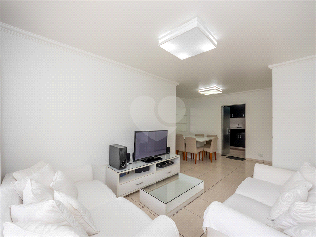 APARTAMENTO 3 DORMITÓRIOS À VENDA VILA CLEMENTINO VENDER