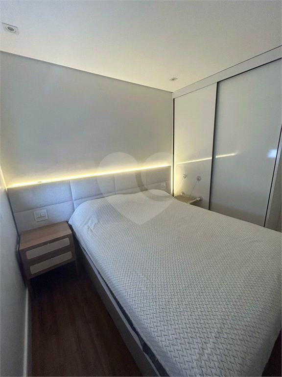 APARTAMENTO em TATUAPÉ