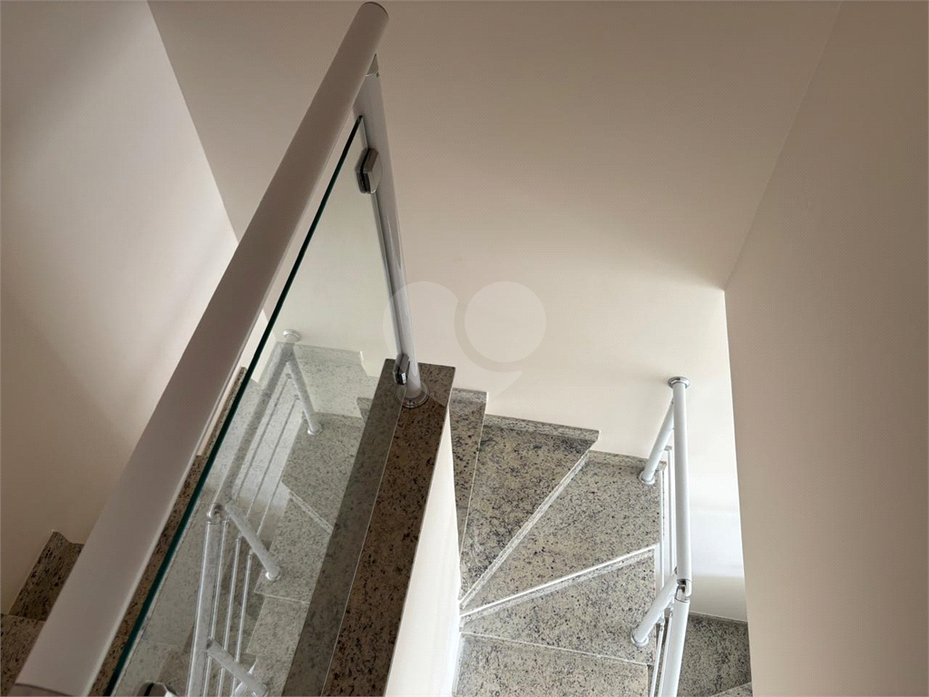 Sobrado à venda com 2 quartos, 120m² - Foto 4