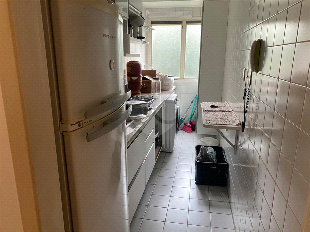 APARTAMENTO em BELA VISTA