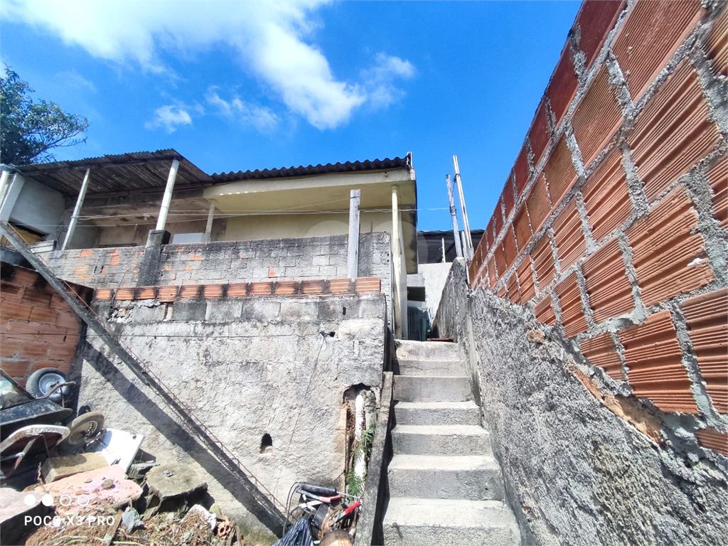 terreno medindo 10 x 25,30 proximo do hipermercado pao de mel