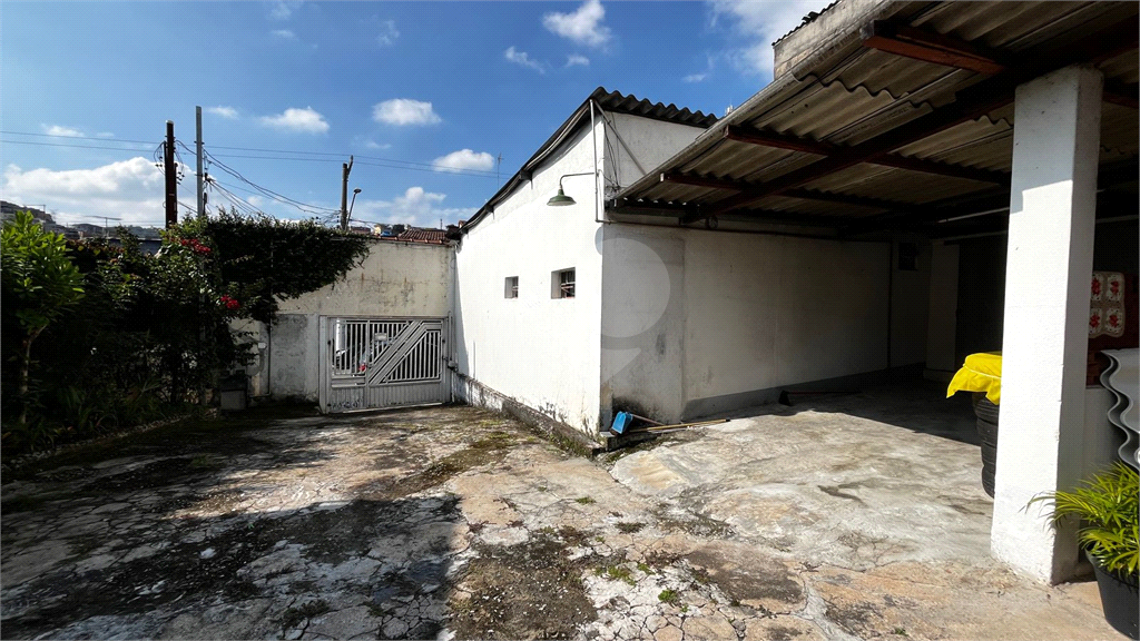 Oportunidade para Investidores – Casa Térrea com Espaço Comercial na Frente