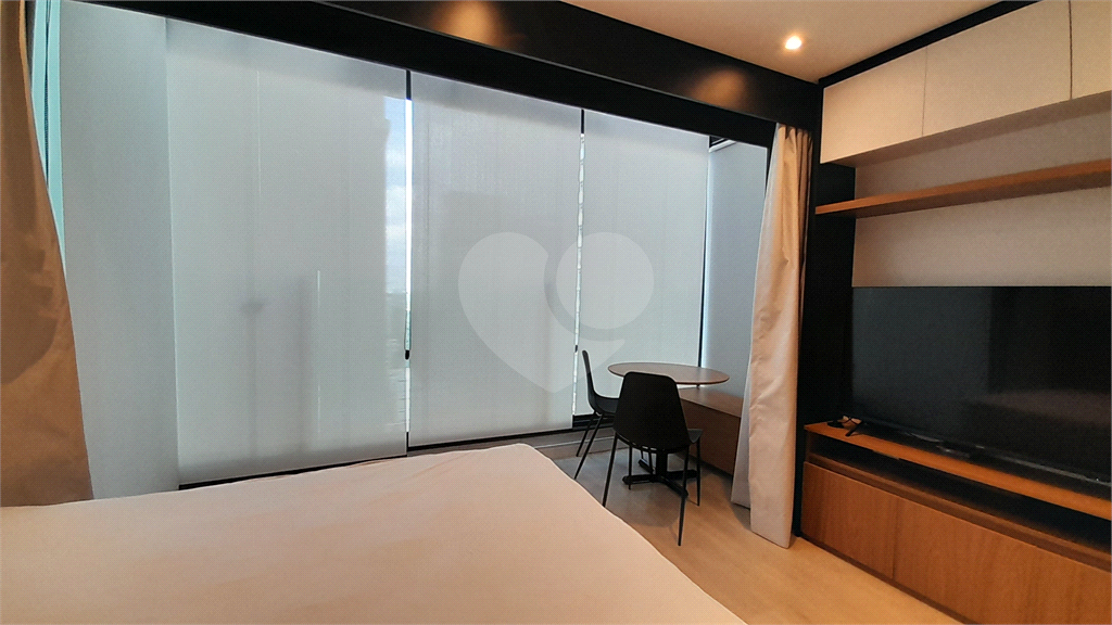 Studio Mobiliado de 28m² para Locação próximo a Estação Oscar Freire