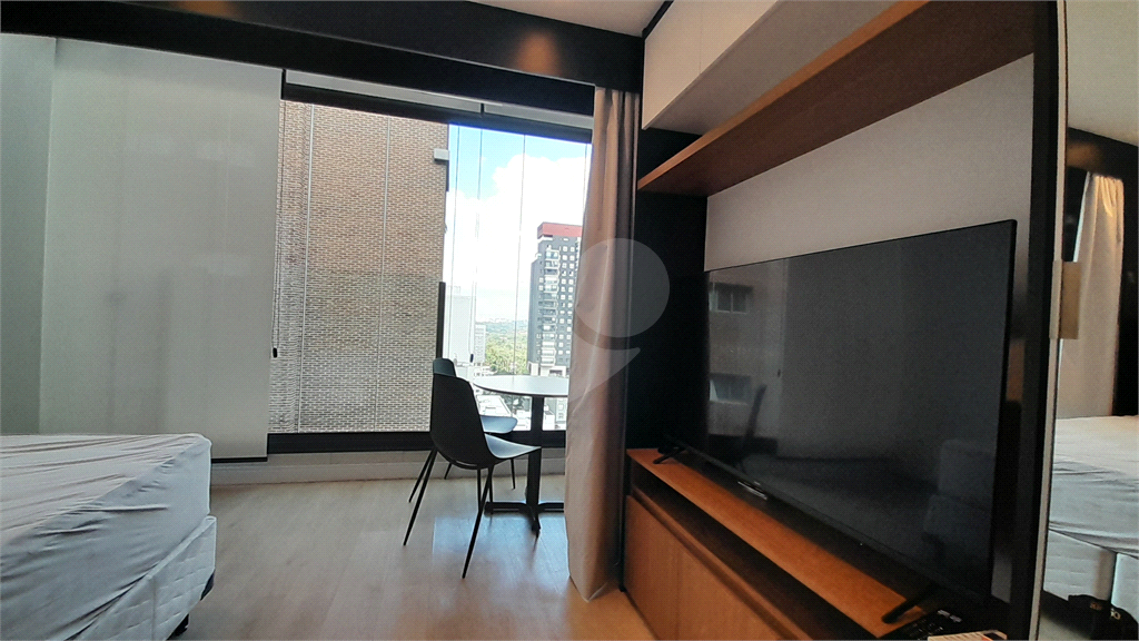 Studio Mobiliado de 28m² para Locação próximo a Estação Oscar Freire