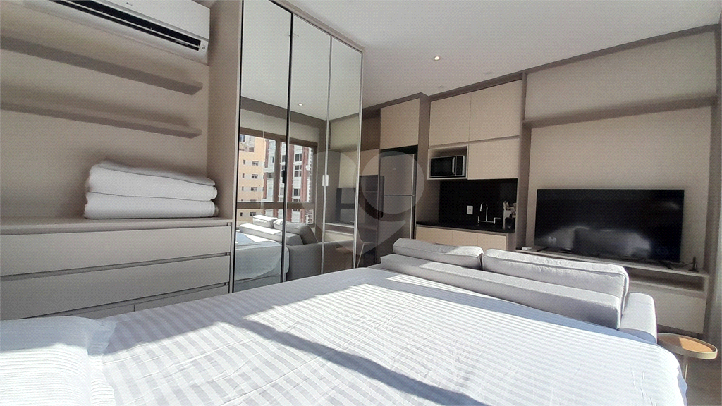Studio Mobiliado de 28m² para Locação próximo a Estação Oscar Freire