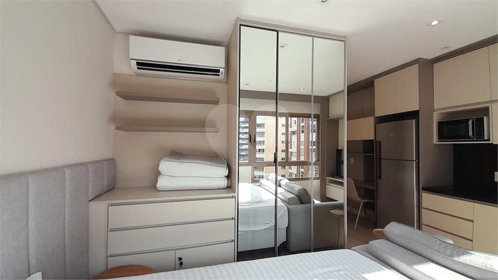 Studio Mobiliado de 28m² para Locação próximo a Estação Oscar Freire