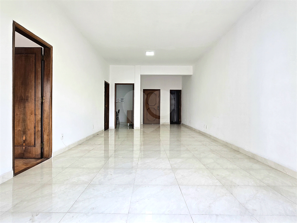 Apartamento para locação com 2 dormitórios 2 banheiros no PARAÍSO