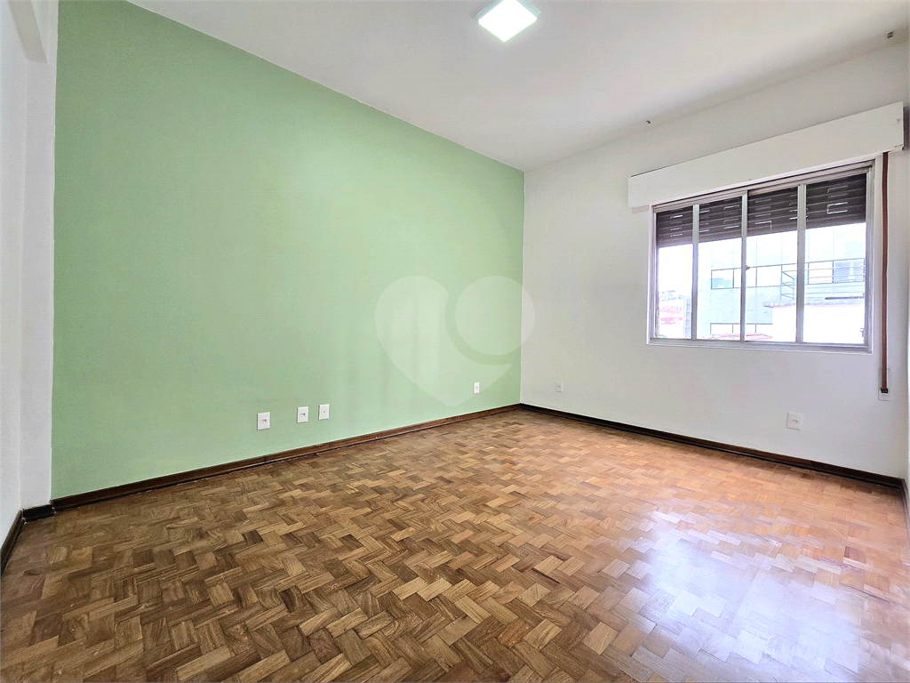 Apartamento para locação com 2 dormitórios 2 banheiros no PARAÍSO