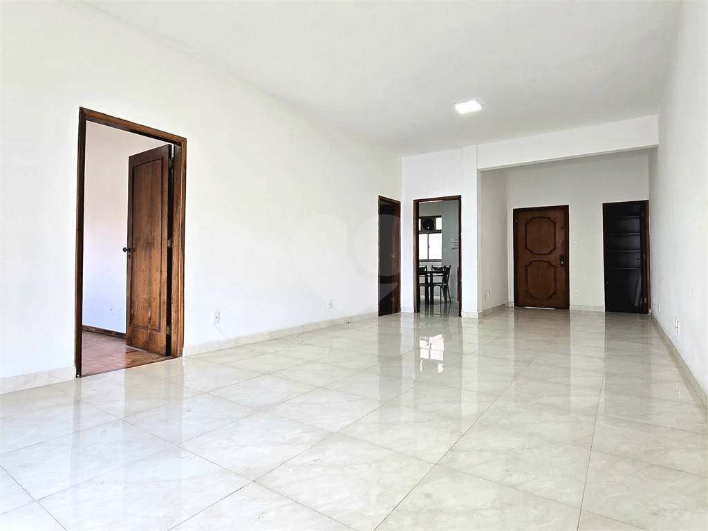 Apartamento para locação com 2 dormitórios 2 banheiros no PARAÍSO