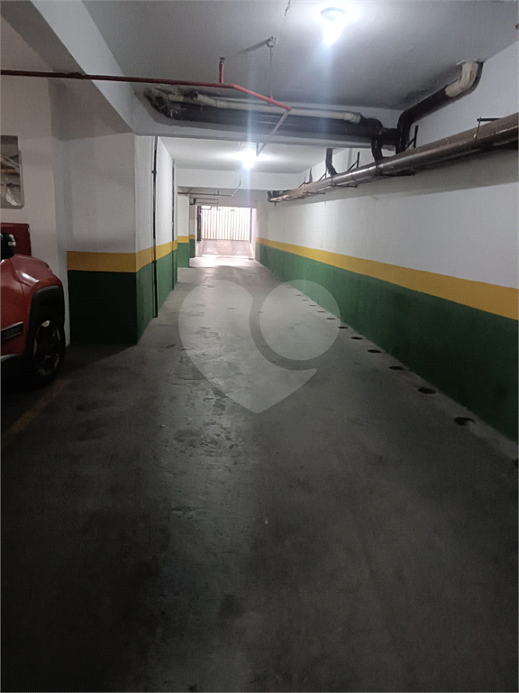 "Oportunidade !!Sala Comercial na Av. Nova Cantareira