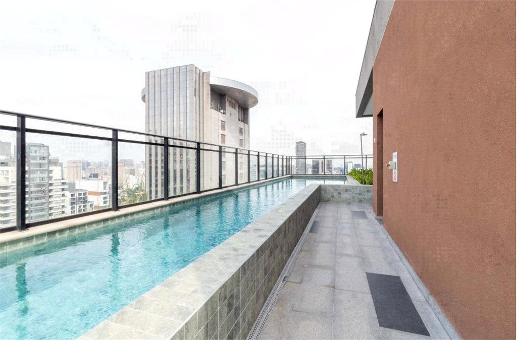 Venda ou Locação. Apartamento  em Pinheiros – 147m², 2 Suítes, 2 Vagas,
