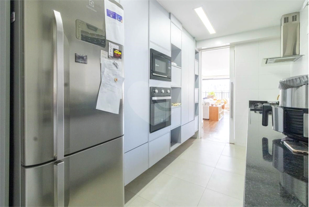 Venda ou Locação. Apartamento  em Pinheiros – 147m², 2 Suítes, 2 Vagas,