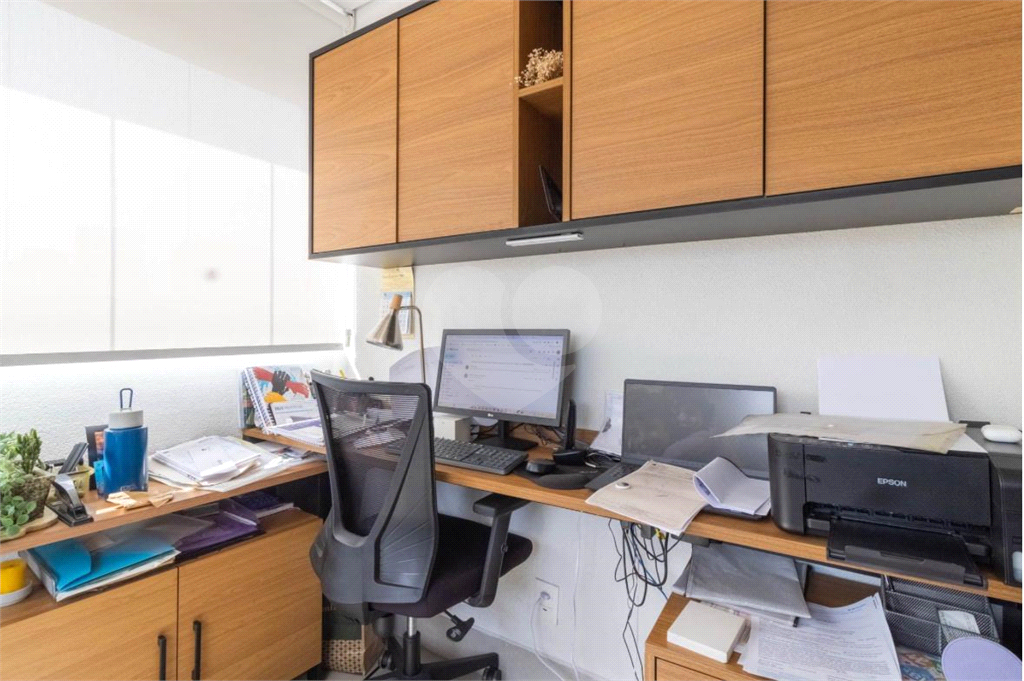 Venda ou Locação. Apartamento  em Pinheiros – 147m², 2 Suítes, 2 Vagas,