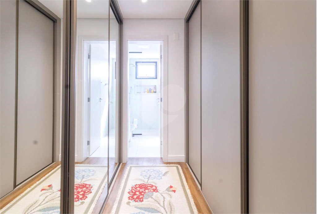 Venda ou Locação. Apartamento  em Pinheiros – 147m², 2 Suítes, 2 Vagas,