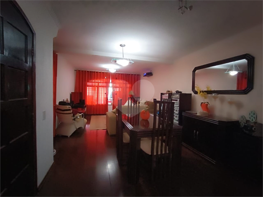 Sobrado, 3 quartos, 234 m² - Foto 6