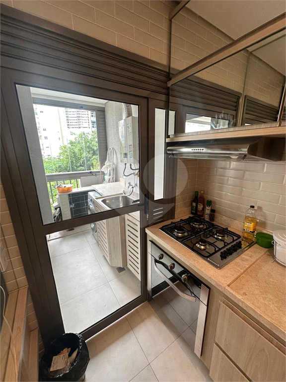 Apartamento com 2 Quartos e 2 banheiros à Venda, 72 m² por R$ 1.500.000