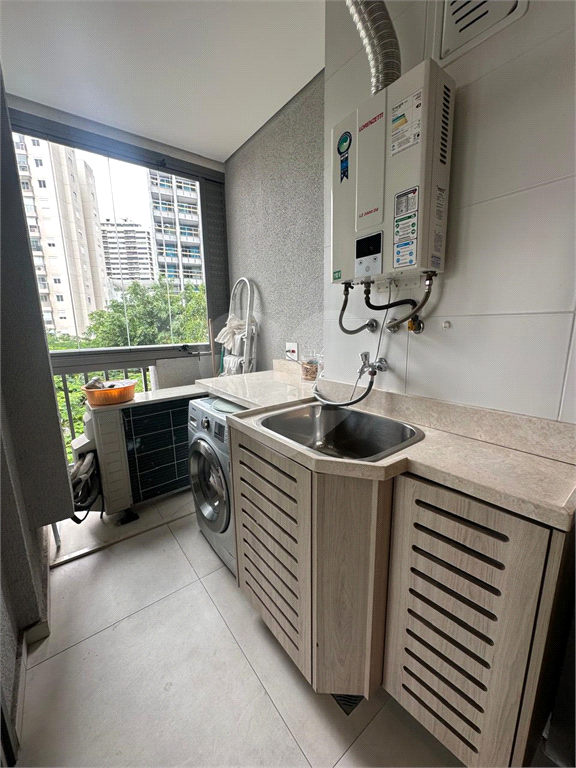 Apartamento com 2 Quartos e 2 banheiros à Venda, 72 m² por R$ 1.500.000