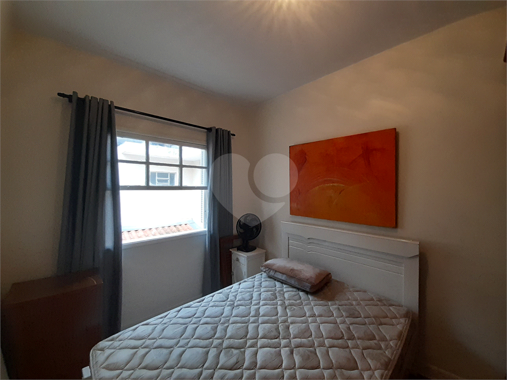 Vende-se: Sobrado de Vila, 2 quartos, Edícula com 1 Suíte, 1 Vaga, Santana!