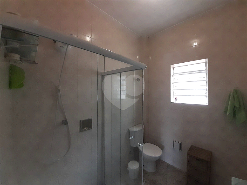 Vende-se: Sobrado de Vila, 2 quartos, Edícula com 1 Suíte, 1 Vaga, Santana!