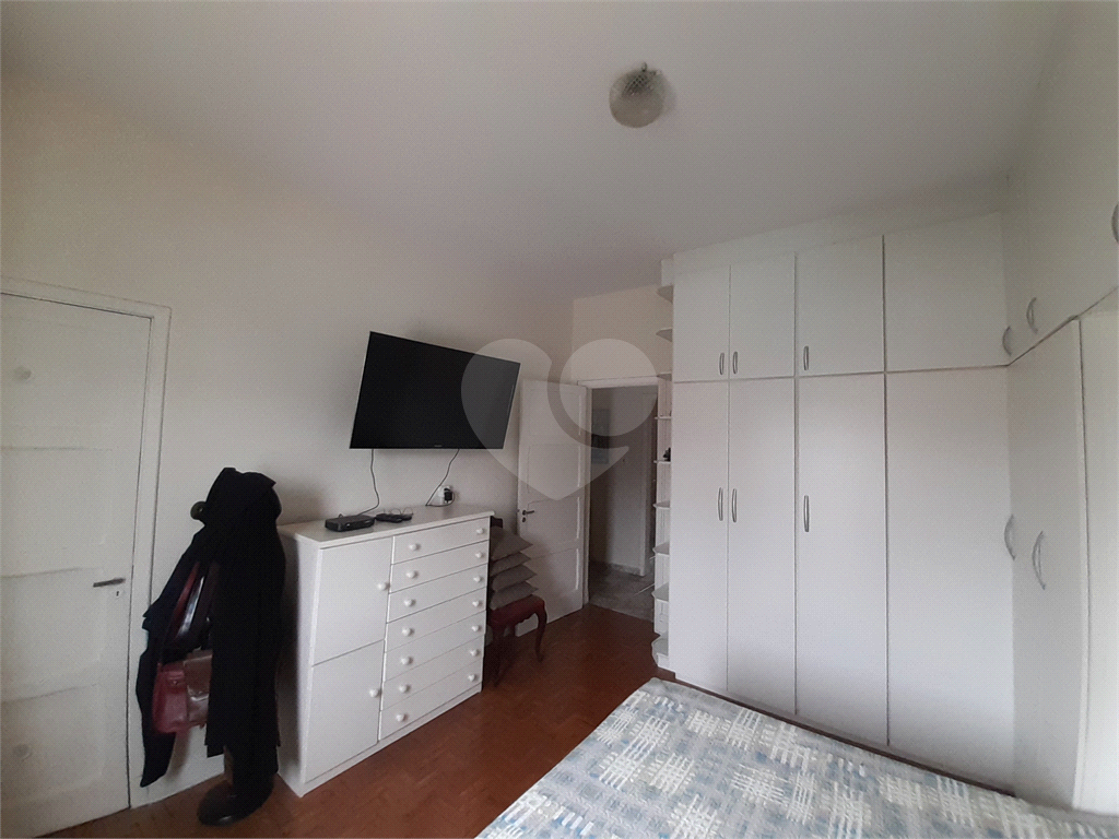 Vende-se: Sobrado de Vila, 2 quartos, Edícula com 1 Suíte, 1 Vaga, Santana!