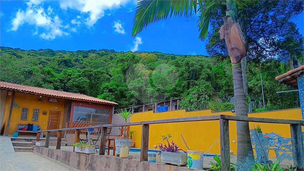 CHÁCARA em PEDRA VERMELHA (TERRA PRETA)