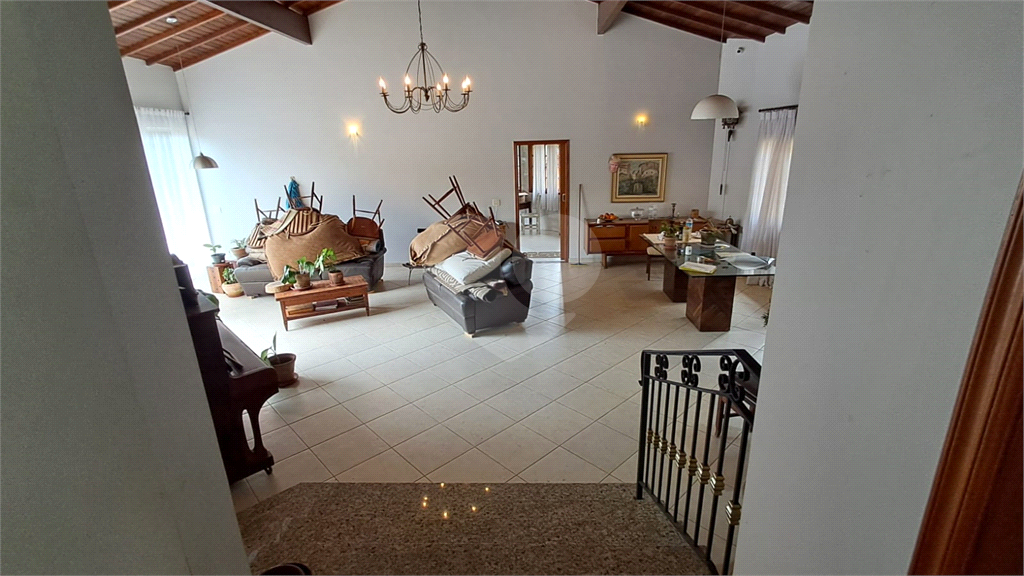 Casa de Condomíno à Venda | 330m² | 5 Domitórios ( 5 Suítes) | 6 Vagas na Serra da Cantareira