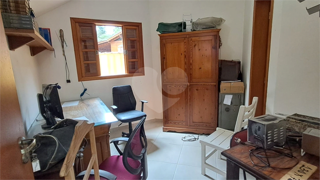 Casa de Condomíno à Venda | 330m² | 5 Domitórios ( 5 Suítes) | 6 Vagas na Serra da Cantareira