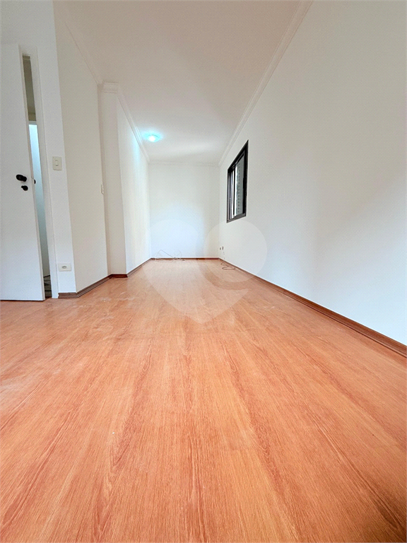 APARTAMENTO em TUCURUVI