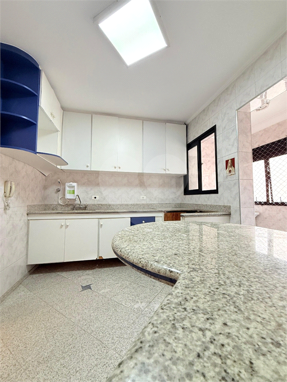 APARTAMENTO em TUCURUVI